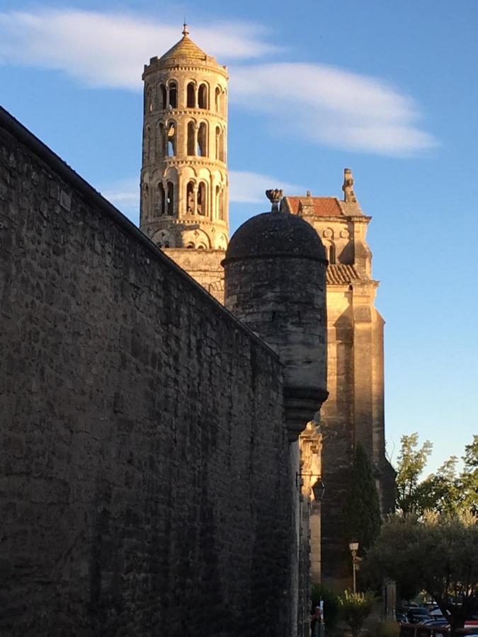 Uzes A Pied, Appartement Dans Cadre D'Exception Exterior foto