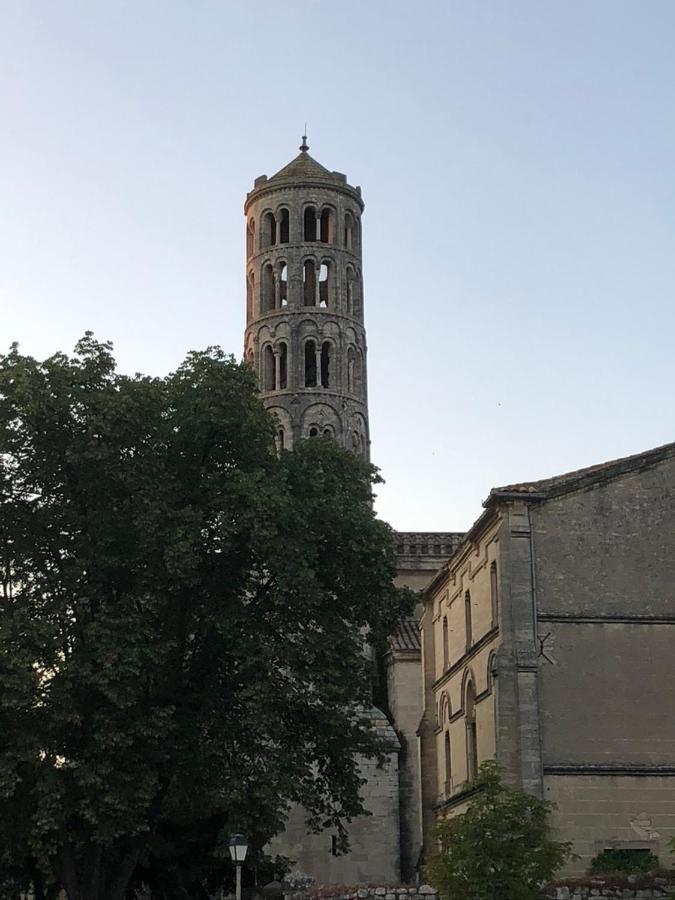 Uzes A Pied, Appartement Dans Cadre D'Exception Exterior foto