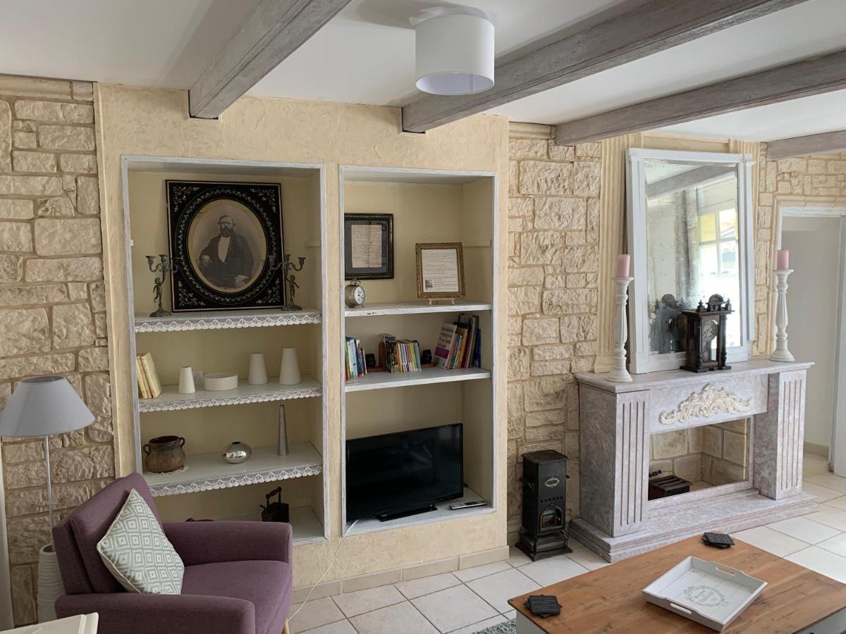 Uzes A Pied, Appartement Dans Cadre D'Exception Exterior foto