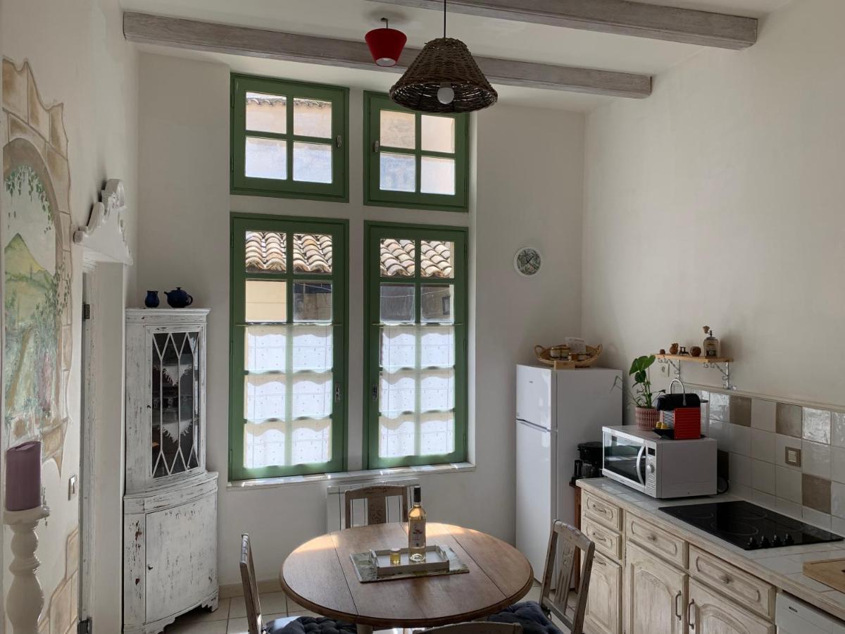 Uzes A Pied, Appartement Dans Cadre D'Exception Exterior foto